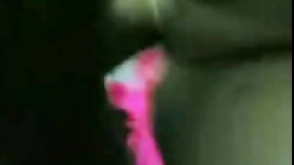 Hot danser knepper sin agent